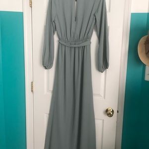 Show me your mumu bridesmaid dress in silver sage. Size small only worn once.